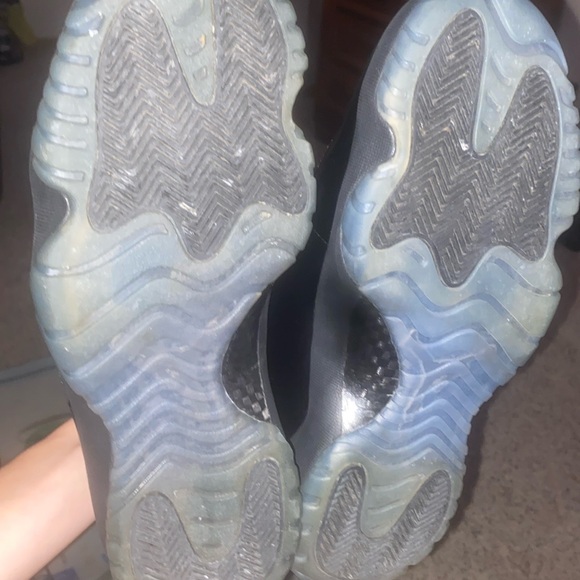 Air Jordan 11 Retro Cap and Gown - Picture 6 of 11